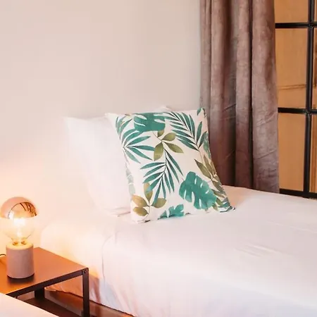 New Flat & Terrace Garden Monte Da Graca Lisbon