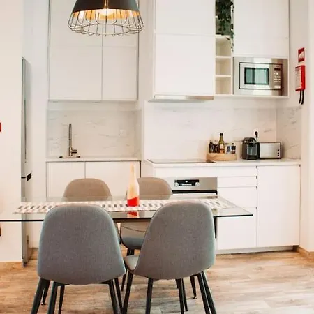New Flat & Terrace Garden Monte Da Graca Lisboa